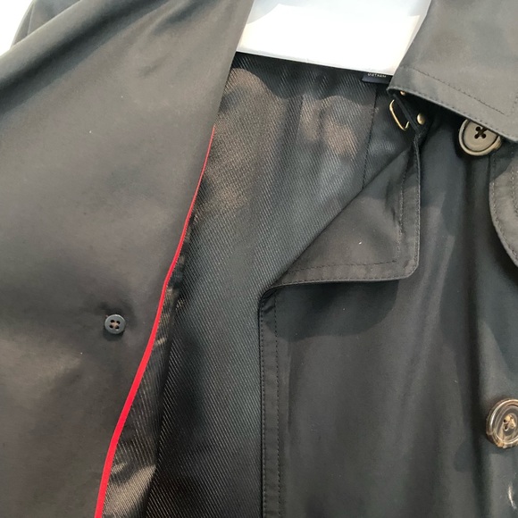 New without tags, Banana Republic Woman’s Black Classic Trench Coat with pockets - Picture 10 of 15